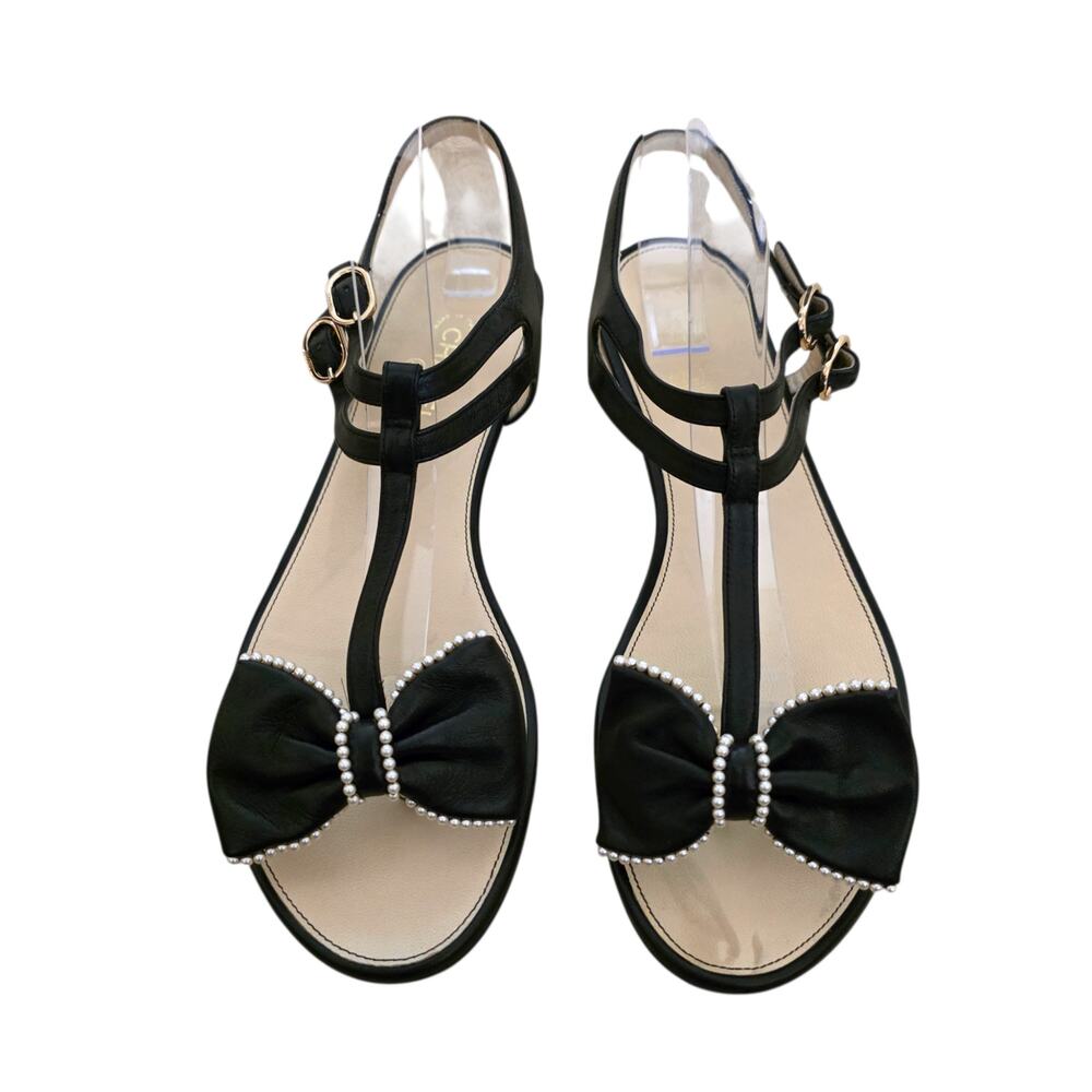 Chanel Black Lambskin Leather Pearl Bow T Strap Sandals CC Logo 38C 7.5